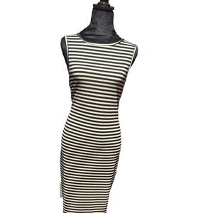 Chic Black and Cream Sleeveless Midi Sheath Dress